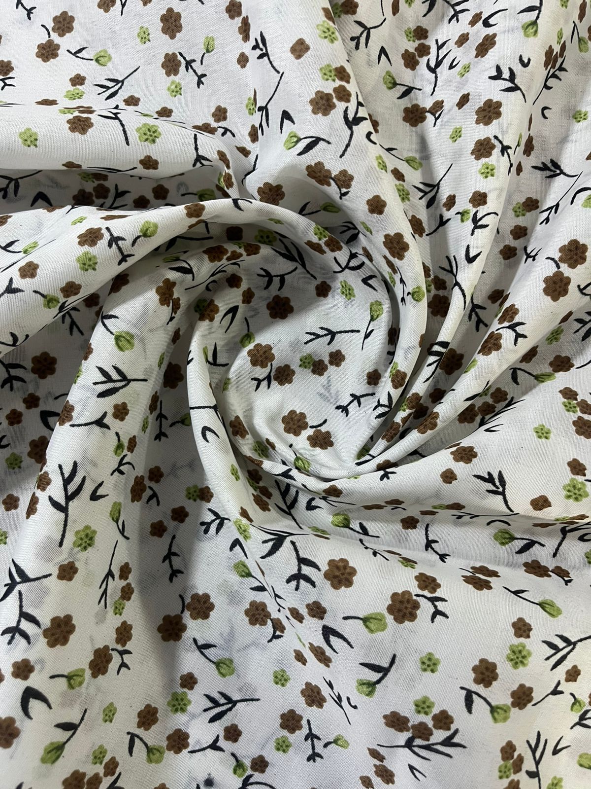 Namaz Chadar With Sleeves print 10