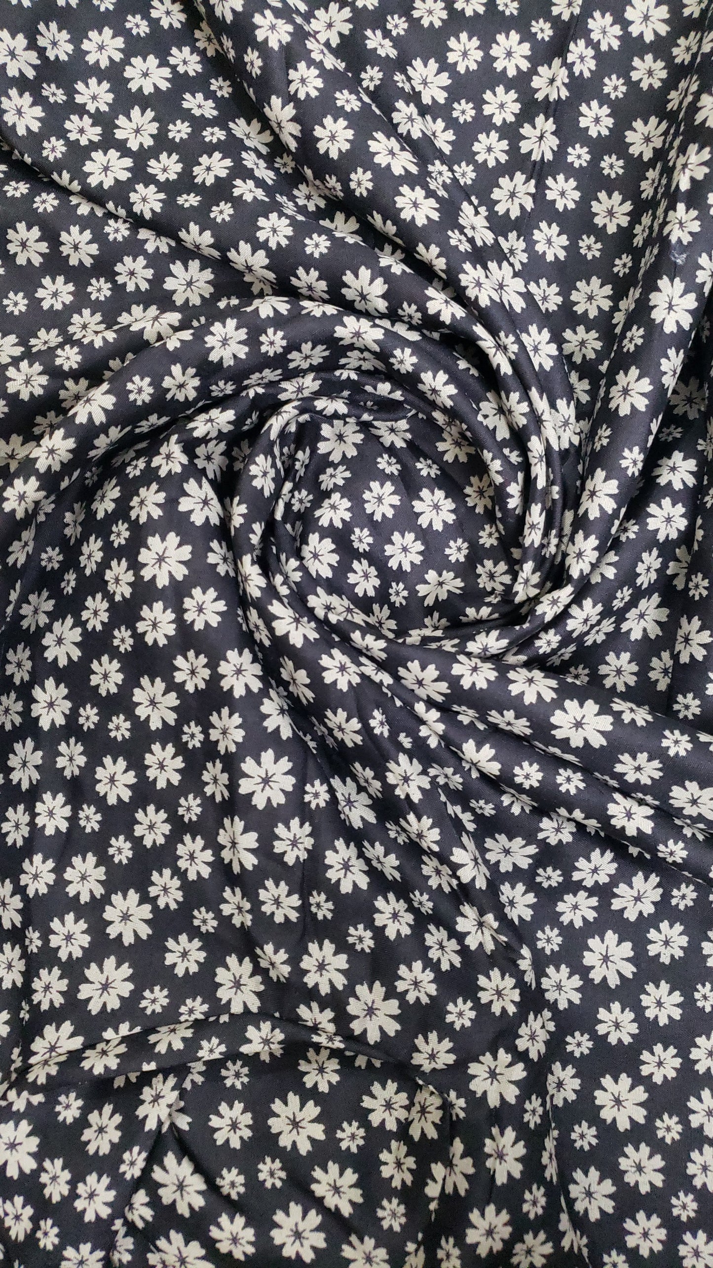 Namaz Chadar With Sleeves print 14
