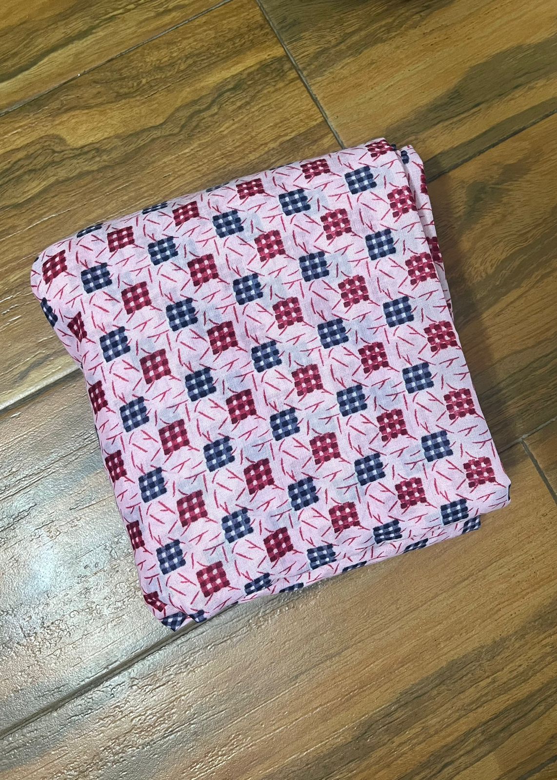 Chadar with Sleeves - Spice Vine