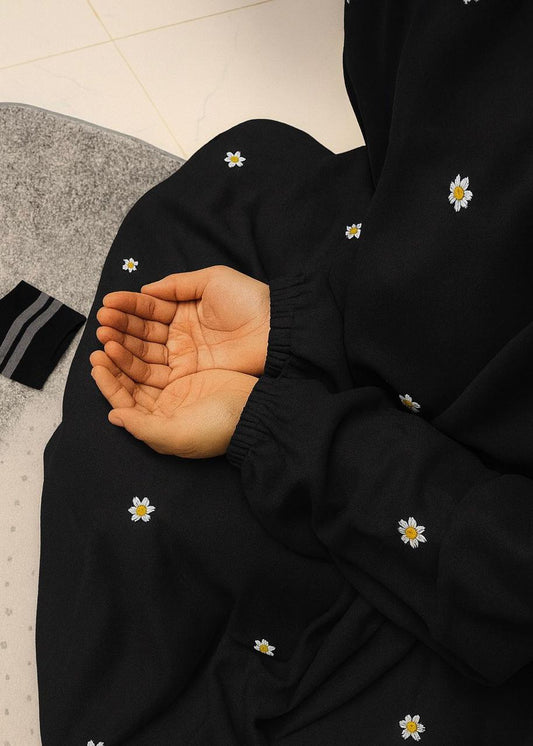 Embroidered Namaz Chadar - Black